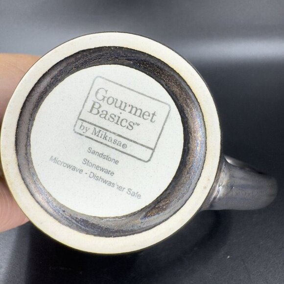 MIKASA Gourmet Basics Linden Stoneware Coffee Mug Cup Black Embossed Brown Set 2 - Picture 3 of 10